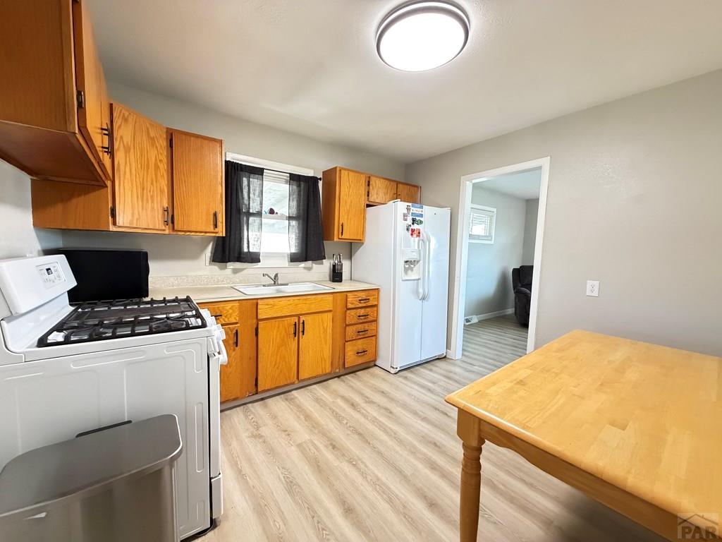 1522 Constitution Road Pueblo, CO 81001 - Photo 5 of 18 Gallery Image 5