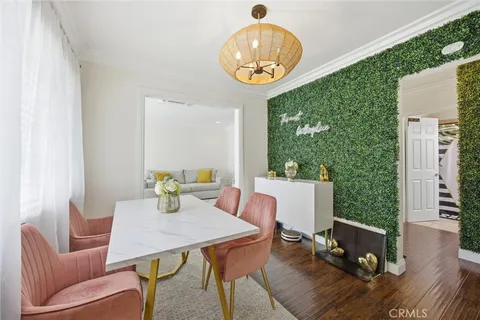 $1,049,000 | 2007 Thurman Avenue, Los Angeles, CA 90016