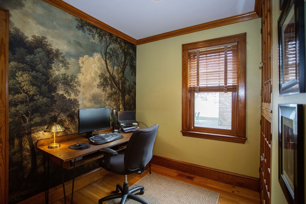 284 Main Street Wakefield, MA 01880 - Photo 13 of 42