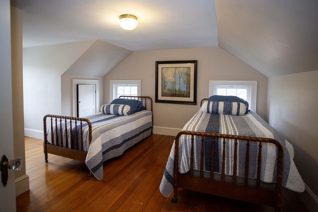 284 Main Street Wakefield, MA 01880 - Photo 30 of 42