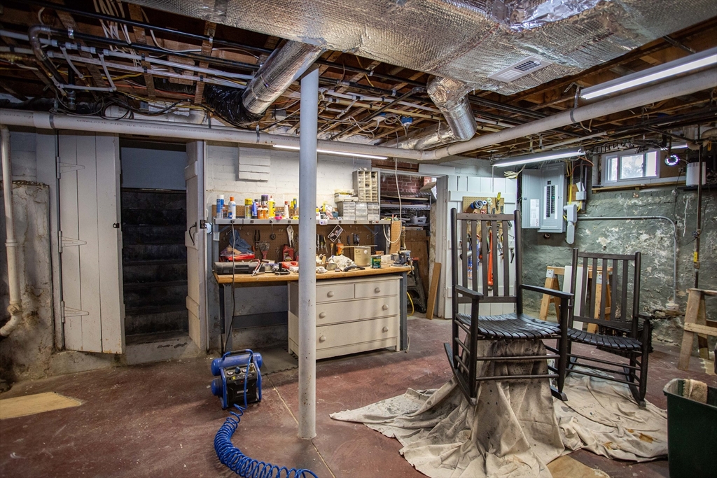 284 Main Street Wakefield, MA 01880 - Photo 35 of 42