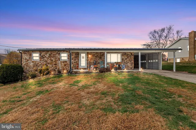 $274,900 | 133 Wilhour Road, Elizabethville, PA 17023