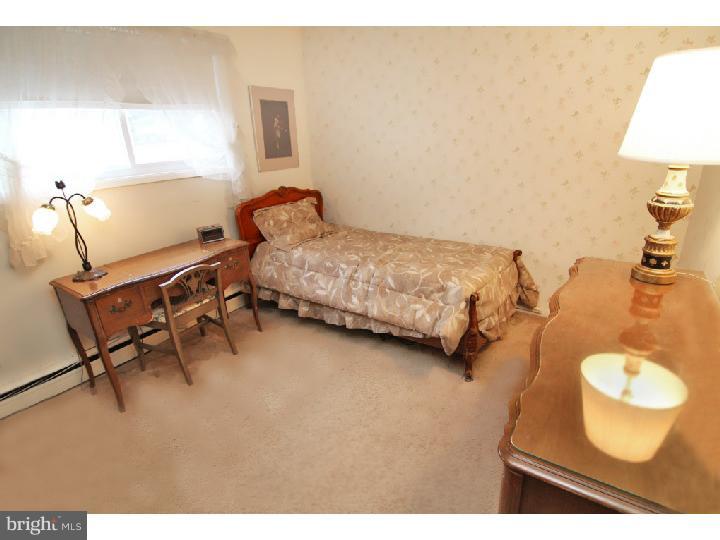 1717 Lawrence Road Havertown, PA 19083 - Photo 18 of 21 Bedroom 3