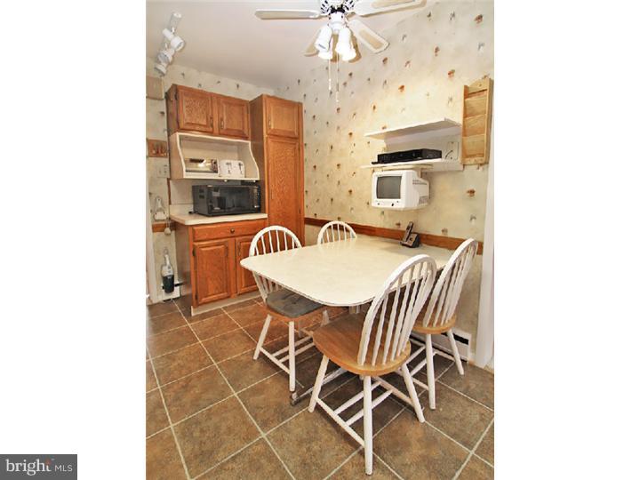 1717 Lawrence Road Havertown, PA 19083 - Photo 10 of 21 Kitchen