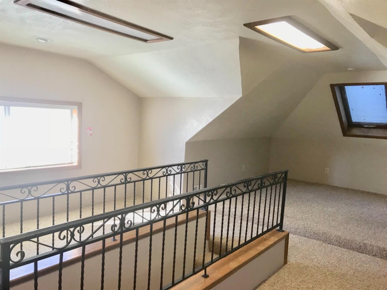 235 West Gregory Road Central Point, OR 97502 - Photo 19 of 25 Additional Photo