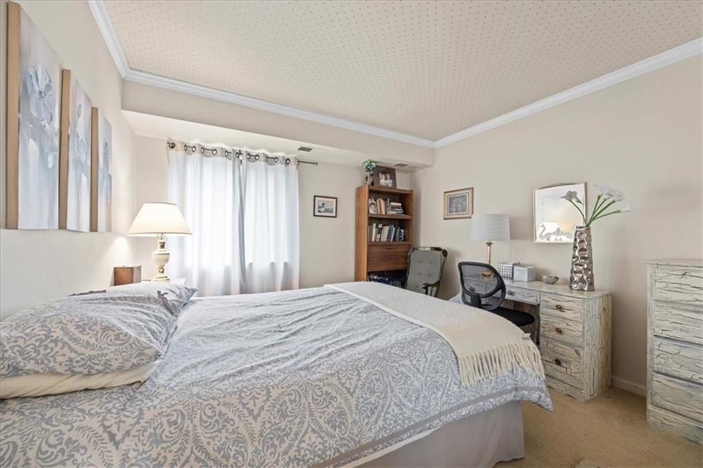 1500 Cochran Road, Unit 514 Pittsburgh, PA 15243 - Photo 20 of 25 Gallery Image 20