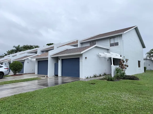 $2,550 | 1635 Woodbridge Lakes Circle, West Palm Beach, FL 33406