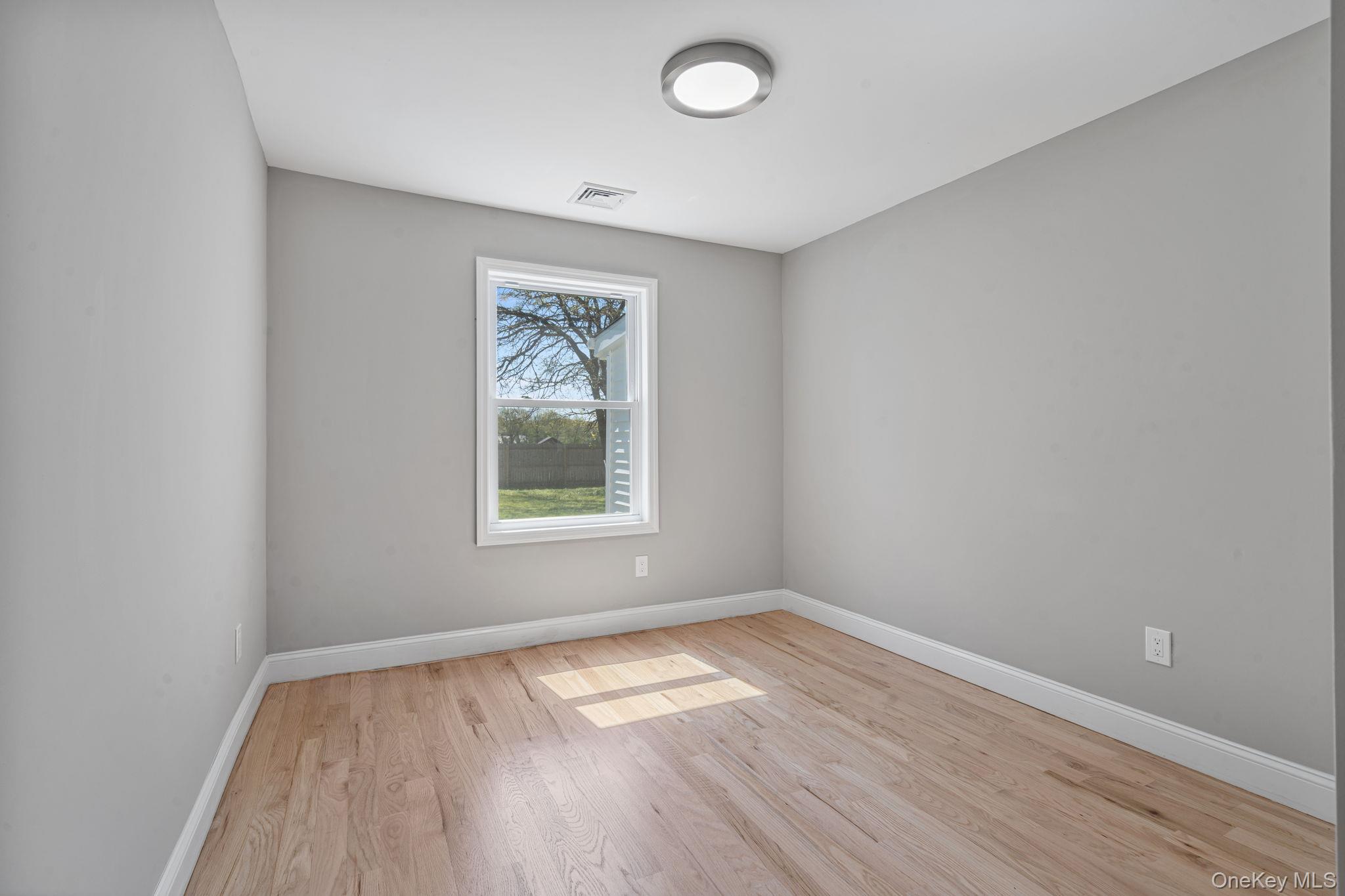 7600 Main Road, Unit 1 East Marion, NY 11939 - Photo 37 of 42