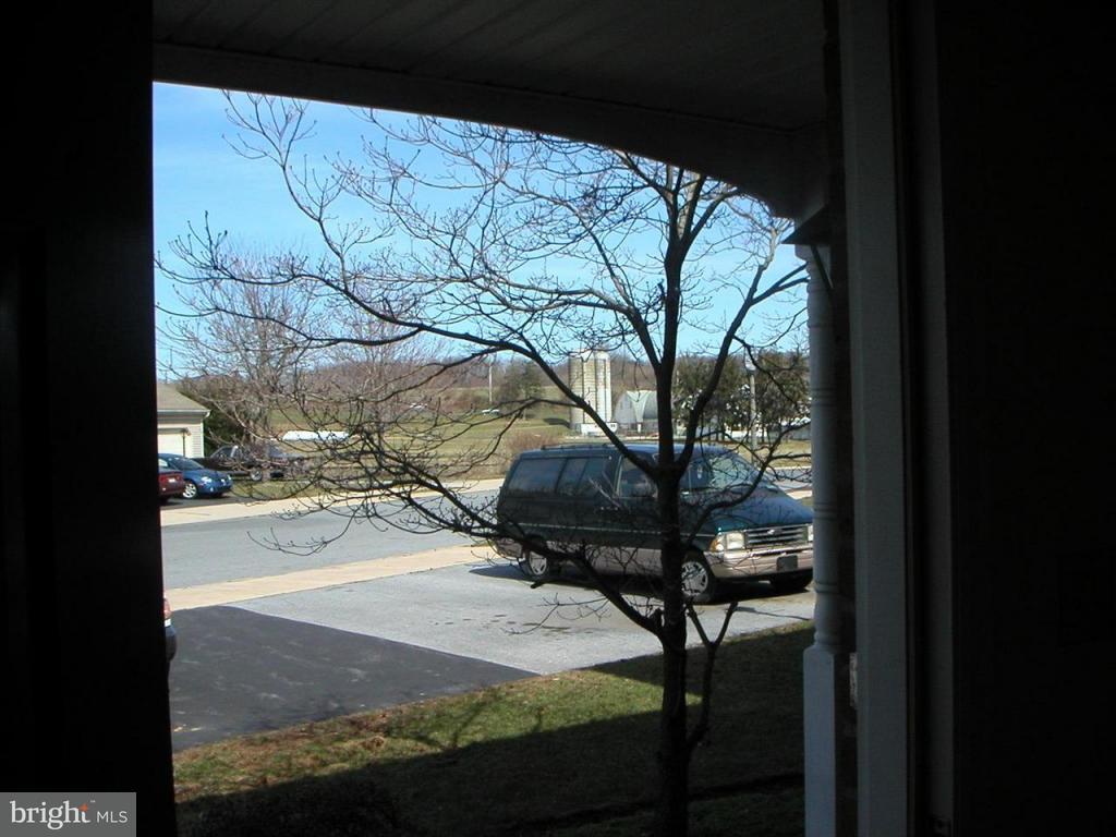 55 Robinhill Drive Lititz, PA 17543 - Photo 9 of 9 Gallery Image 9