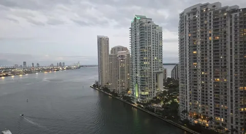 $4,500,000 | 300 Biscayne Blvd Way, Unit 2103C, Miami, FL 33131