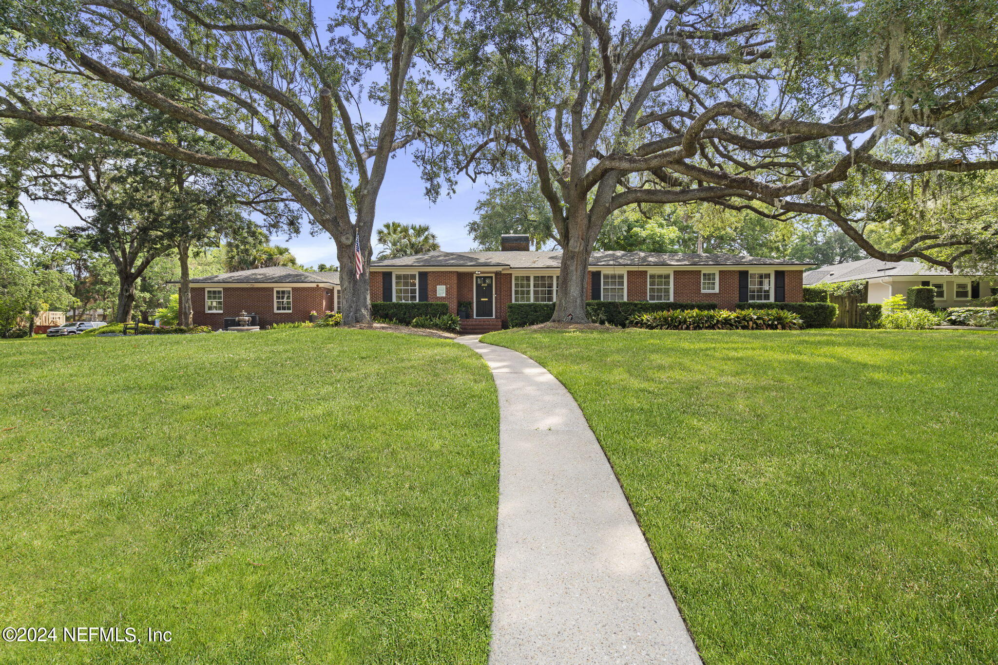 2405 Laurel Road Jacksonville, FL 32207 - Photo 2 of 25 street view