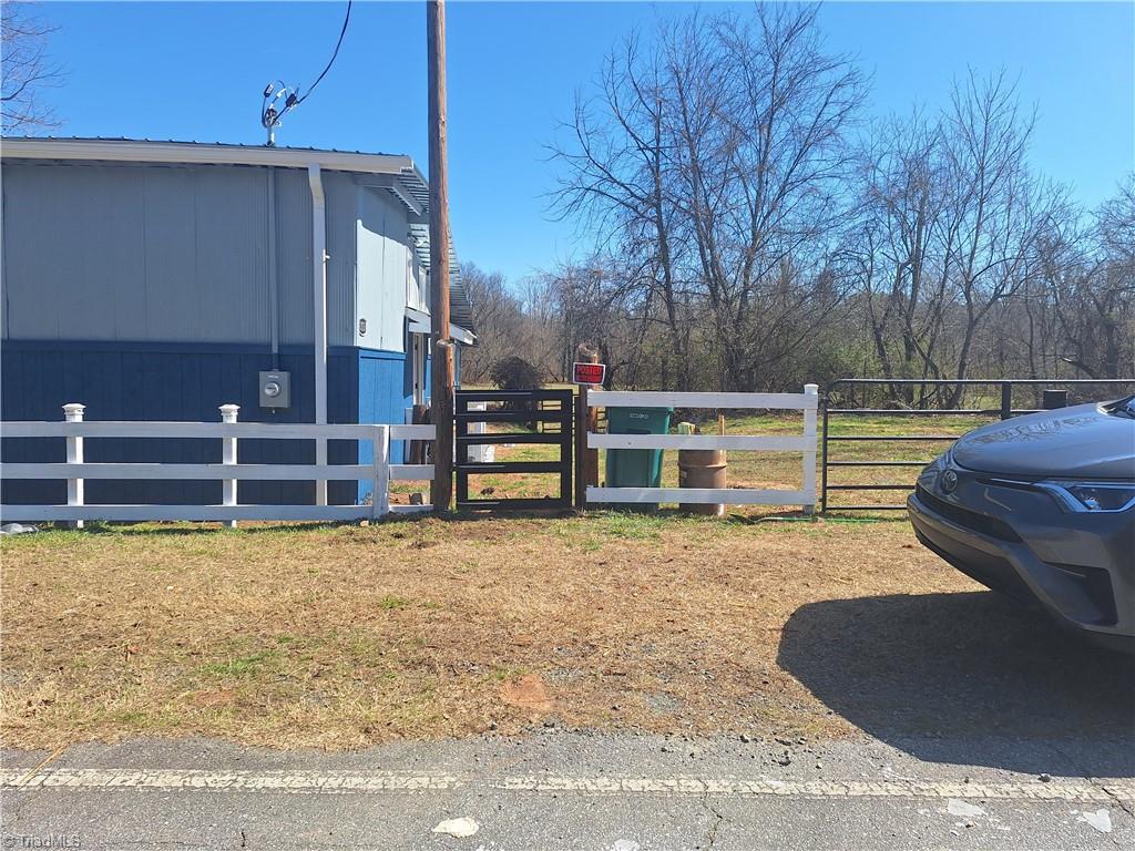 315 Water Plant Road Madison, NC 27025 - Photo 8 of 15 Gallery Image 8