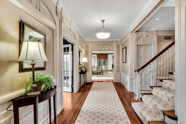 16 McCall Road Winchester, MA 01890 - Photo 3 of 25