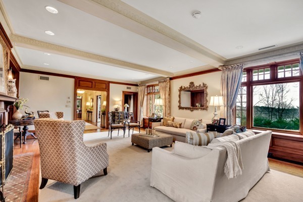 16 McCall Road Winchester, MA 01890 - Photo 7 of 25