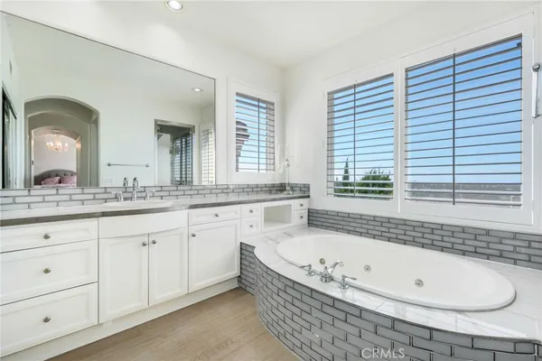$17,995 | 15 Renata, Newport Coast, CA 92657