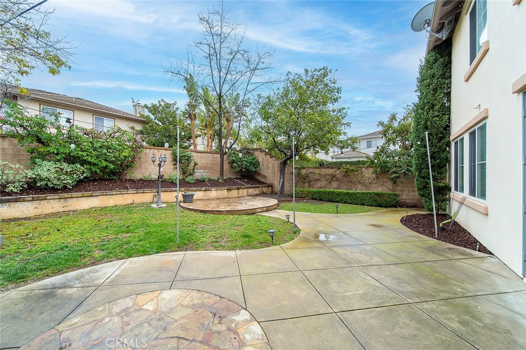 19 Riverside Irvine, CA 92602 - Photo 30 of 40