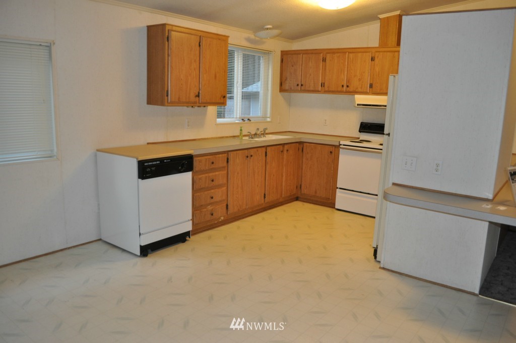 151 Wayne Road West Seabeck, WA 98380 - Photo 5 of 15 Gallery Image 5