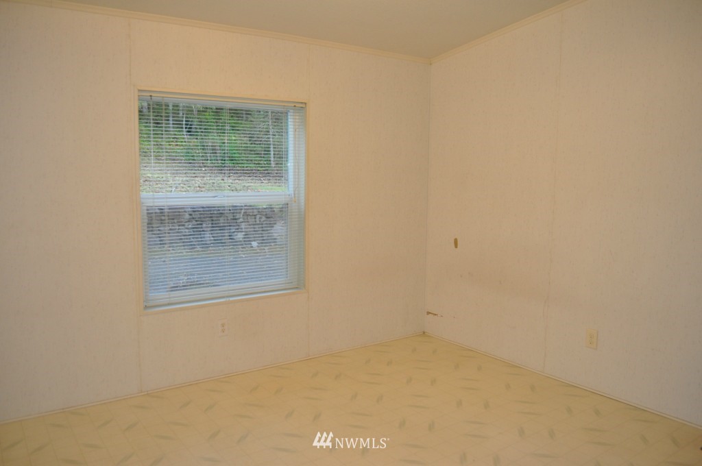 151 Wayne Road West Seabeck, WA 98380 - Photo 8 of 15 Gallery Image 8