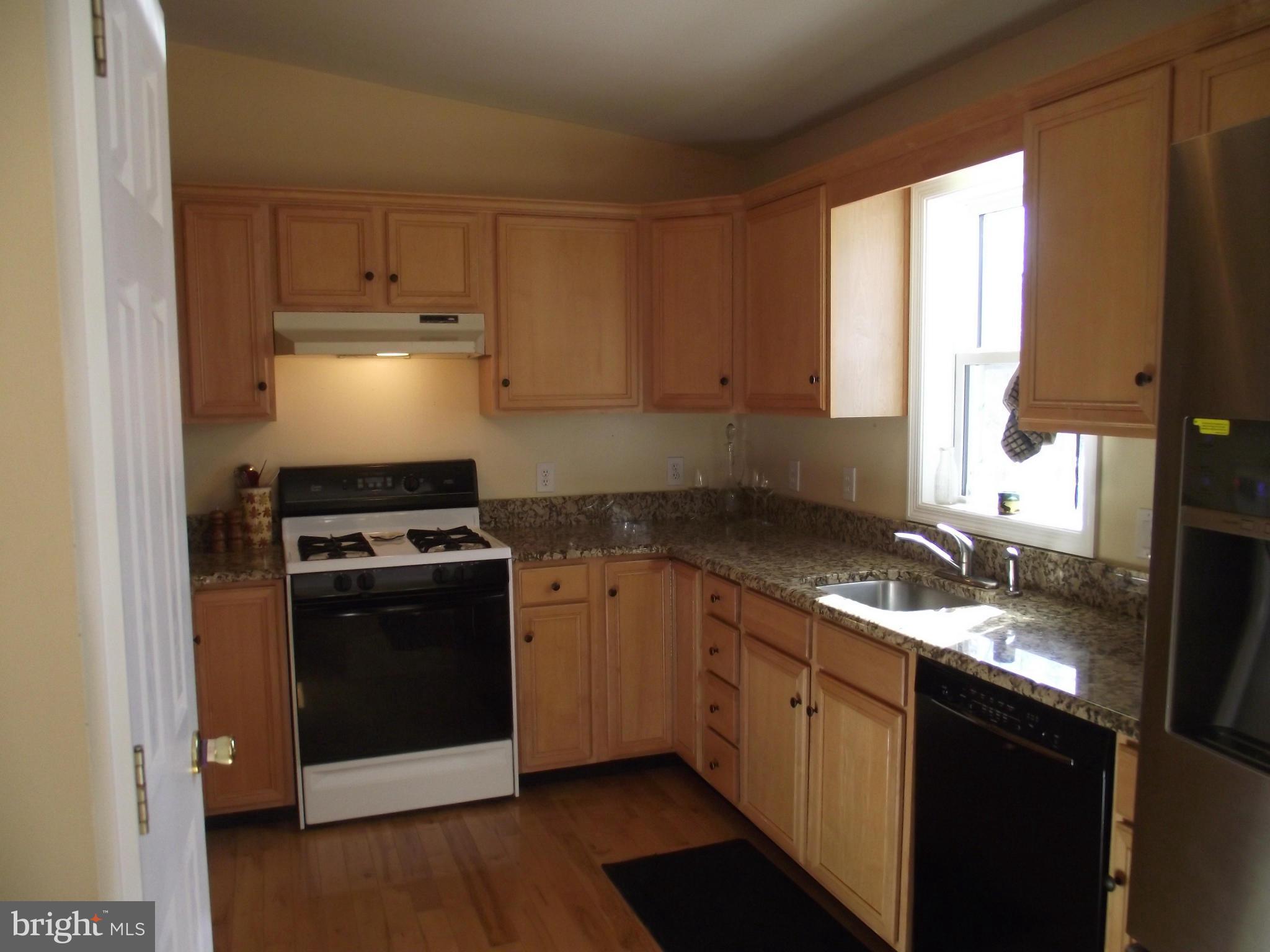 121 Fairhaven Road Tracys Landing, MD 20779 - Photo 17 of 30 Kitchen
