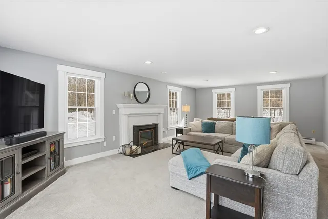 $775,000 | 179 Wyman Road, Groton, MA 01450