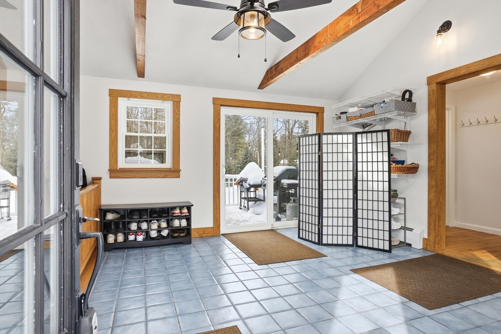 179 Wyman Road Groton, MA 01450 - Photo 6 of 42