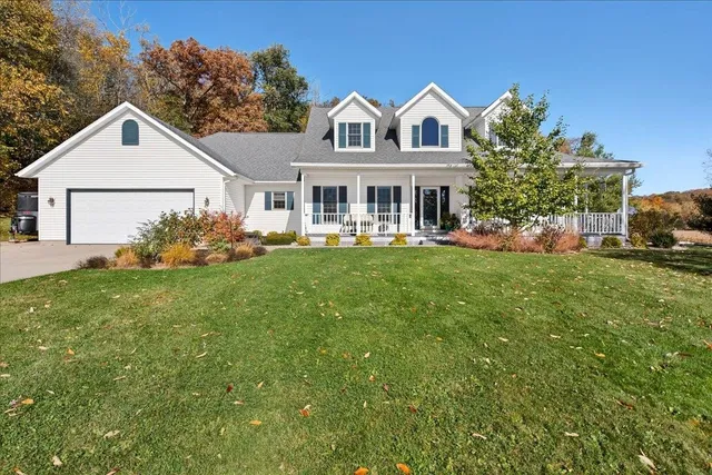 $829,000 | W4514 Argue Road, New Glarus, WI 53574