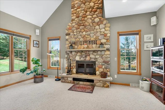 $829,000 | W4514 Argue Road, New Glarus, WI 53574