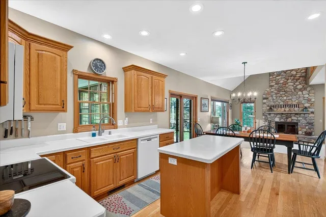 $829,000 | W4514 Argue Road, New Glarus, WI 53574