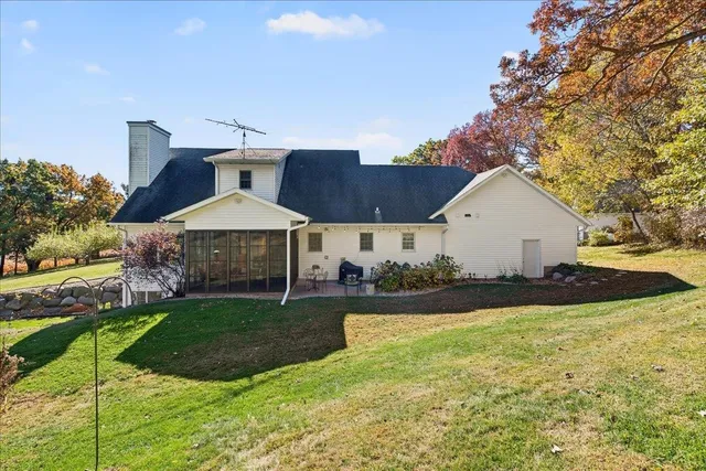 $829,000 | W4514 Argue Road, New Glarus, WI 53574