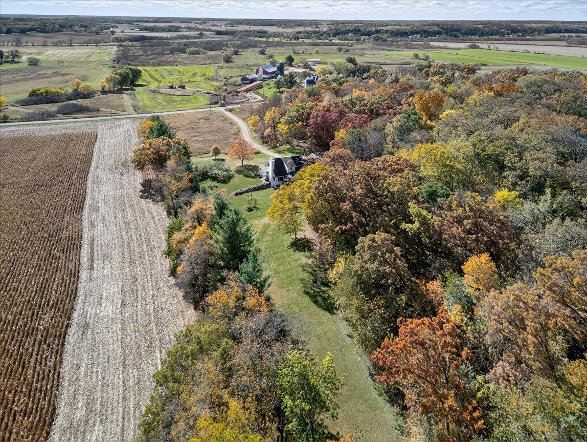 W4514 Argue Road New Glarus, WI 53574 - Photo 8 of 64