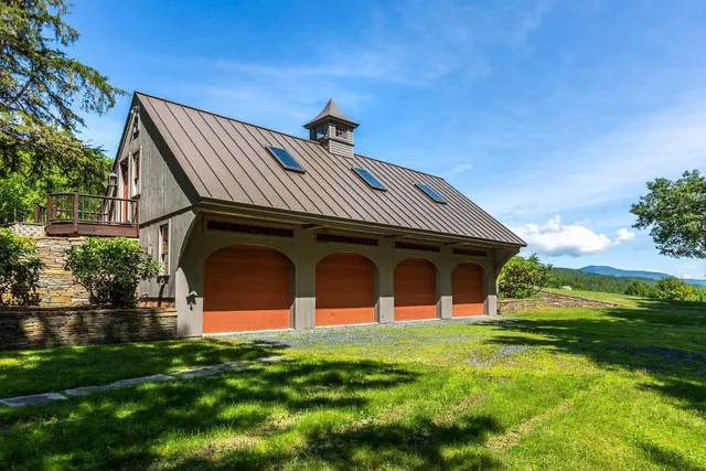 $3,490,000 | 1726 Skitchewaug Trail, Springfield, VT 05156