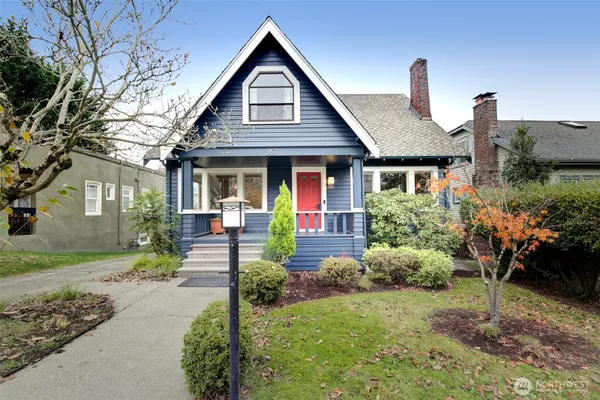 $5,200 | 357 29th Avenue, Seattle, WA 98122