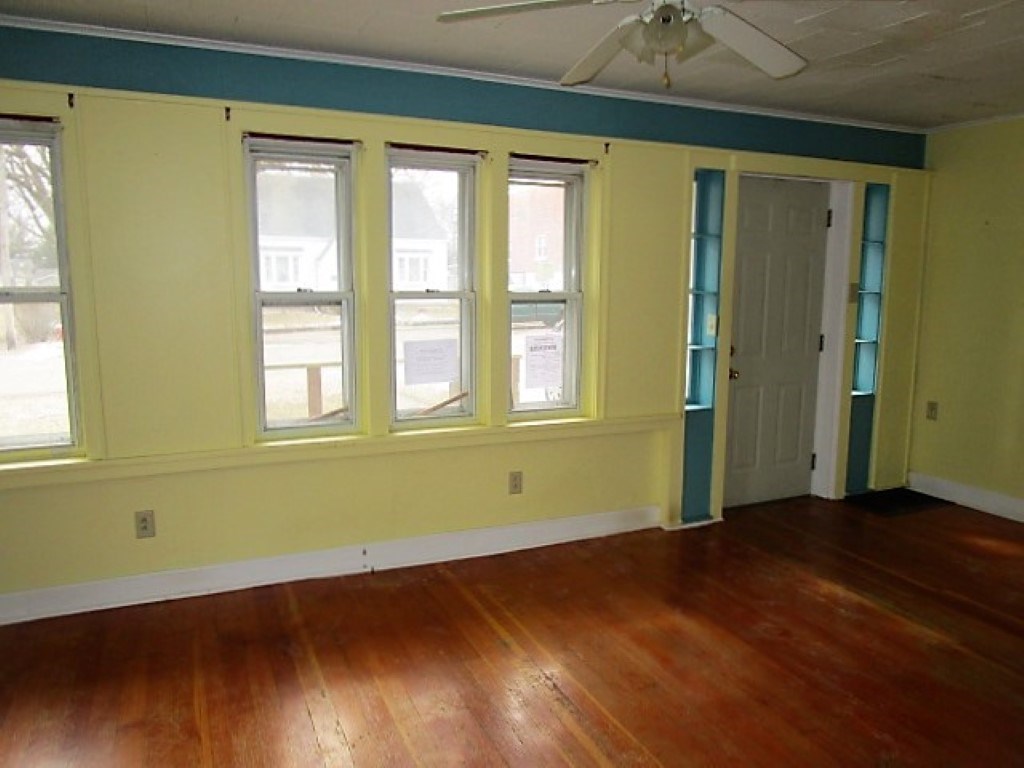 619 West Pine Street Chillicothe, IL 61523 - Photo 4 of 15