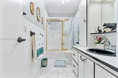 $589,000 | 5540 Northwest 180th Terrace, Miami Gardens, FL 33055