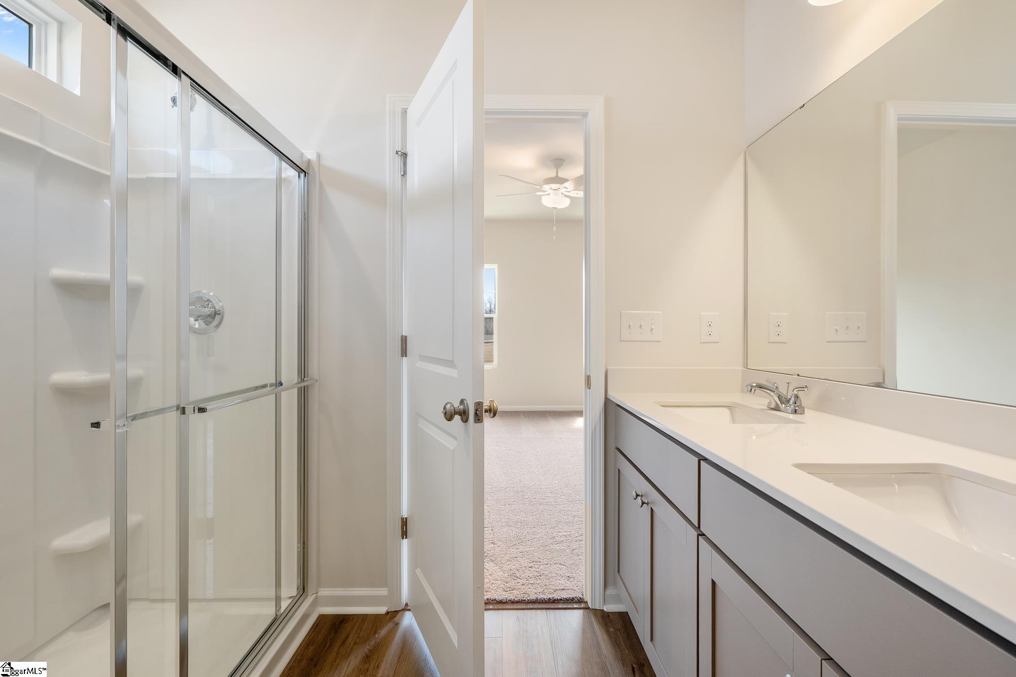 410 Dodger Avenue Chesnee, SC 29323 - Photo 2 of 29