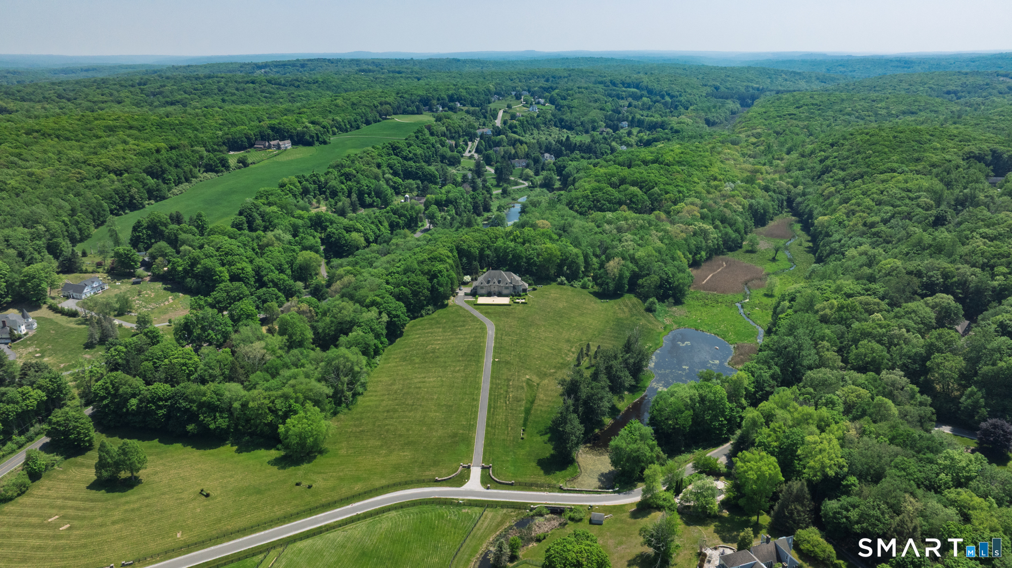 7 Equestrian Ridge Newtown, CT 06470 - Photo 39 of 40 a view of a garden