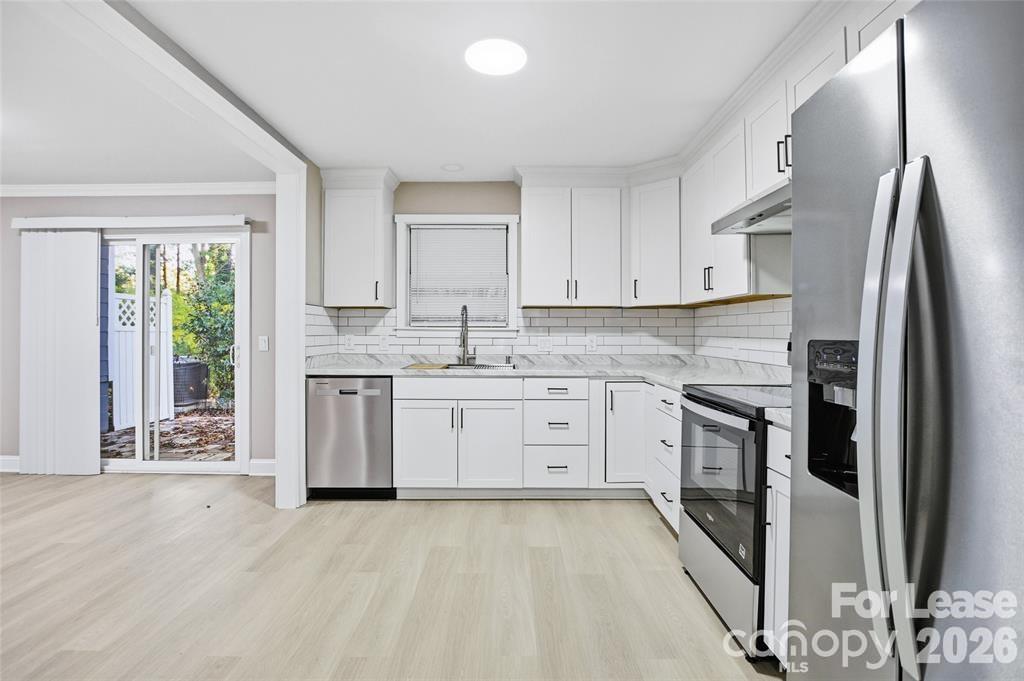 6022 Heath Valley Road Charlotte, NC 28210 - Photo 7 of 23 Gallery Image 7