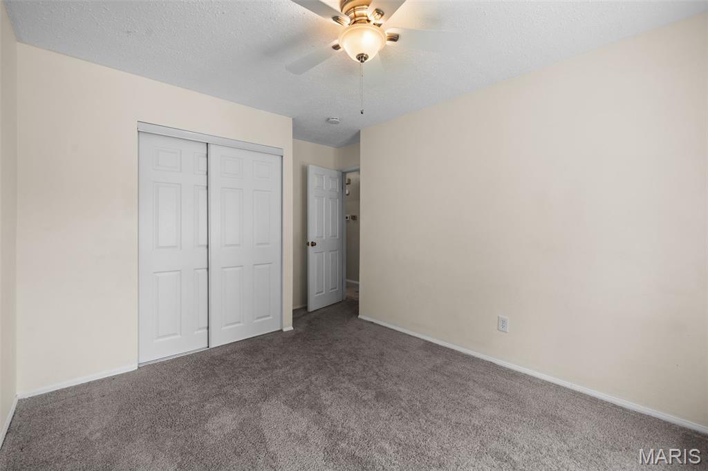 1437 Sunnytree Lane Ballwin, MO 63021 - Photo 19 of 41