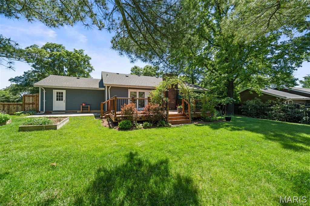 1437 Sunnytree Lane Ballwin, MO 63021 - Photo 36 of 41