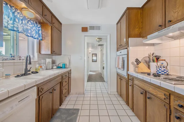 $430,000 | 1310 East Sample Avenue, Fresno, CA 93710