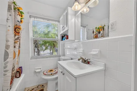 $380,000 | 15536 Bristol Circle East, Clearwater, FL 33764