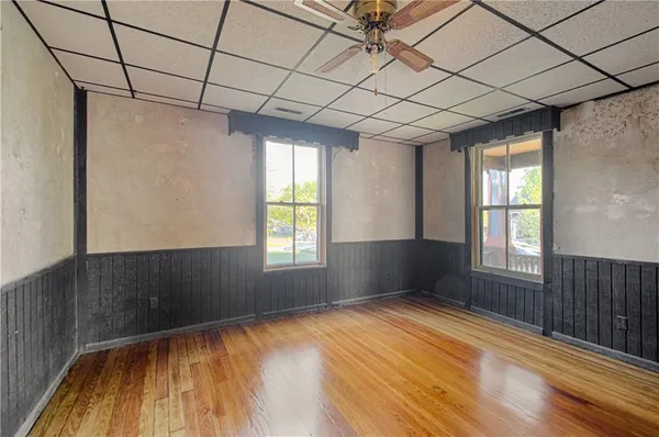 $169,950 | 107 West Shawnee Street, Paola, KS 66071