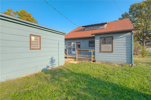 $169,950 | 107 West Shawnee Street, Paola, KS 66071