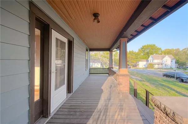 $169,950 | 107 West Shawnee Street, Paola, KS 66071