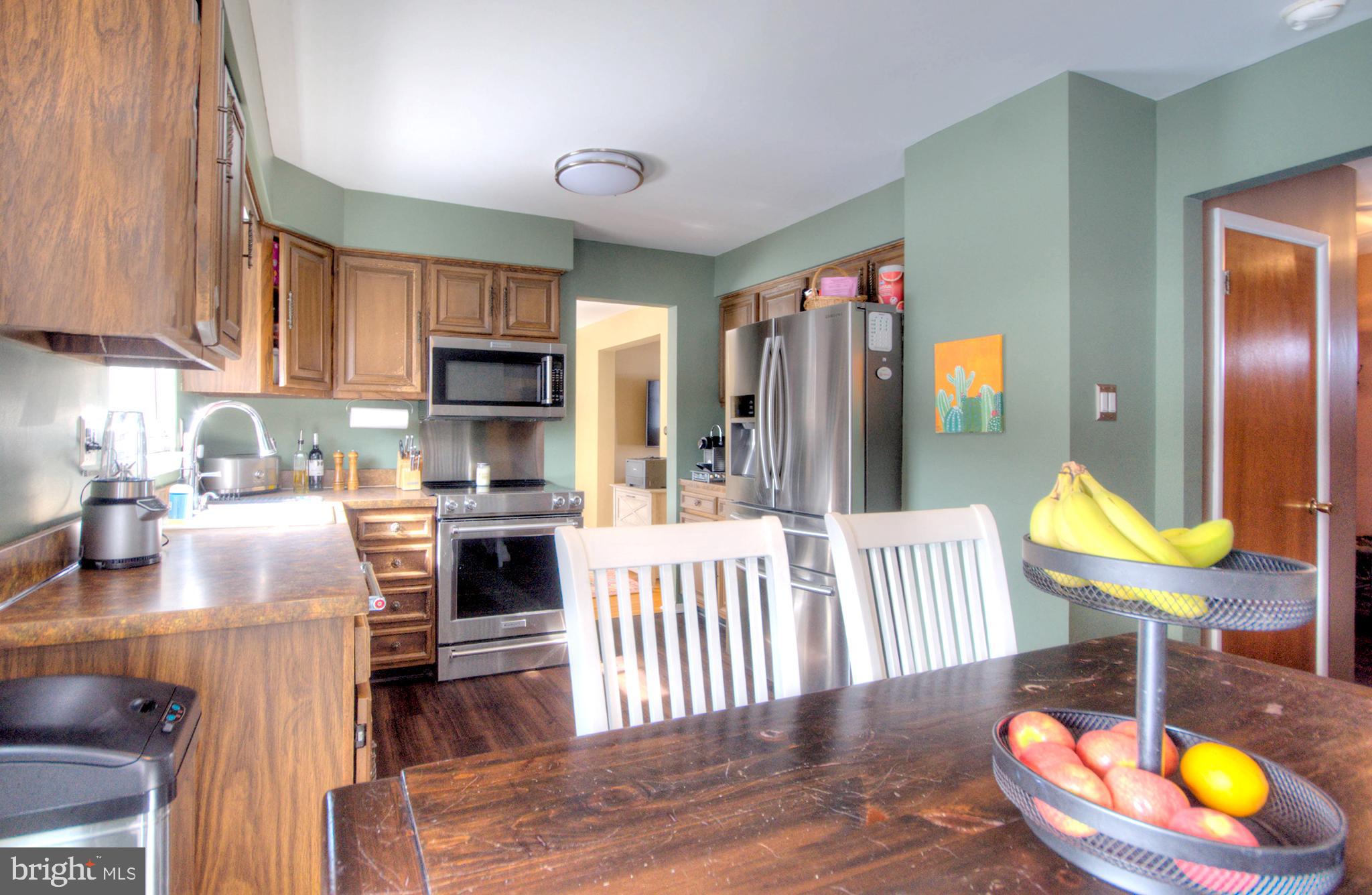 121 Bound Brook Court Sewell, NJ 08080 - Photo 10 of 34