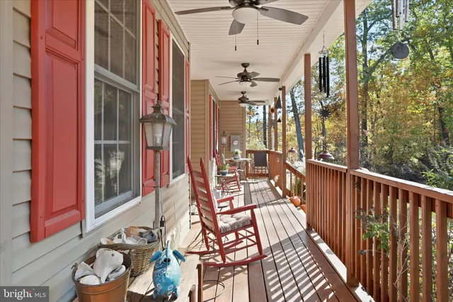 $989,900 | 96 Castle Mountain Road, Castleton, VA 22716