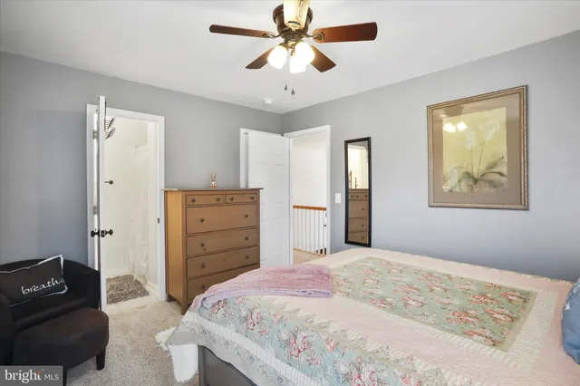 $989,900 | 96 Castle Mountain Road, Castleton, VA 22716