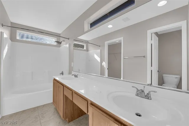 $1,995 | 7931 Severn Valley Street, Las Vegas, NV 89139