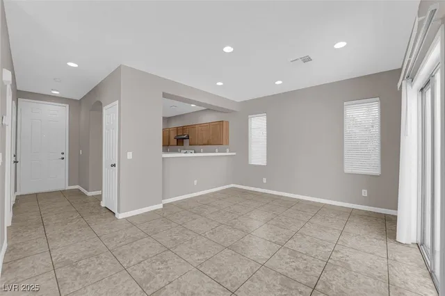 $1,995 | 7931 Severn Valley Street, Las Vegas, NV 89139