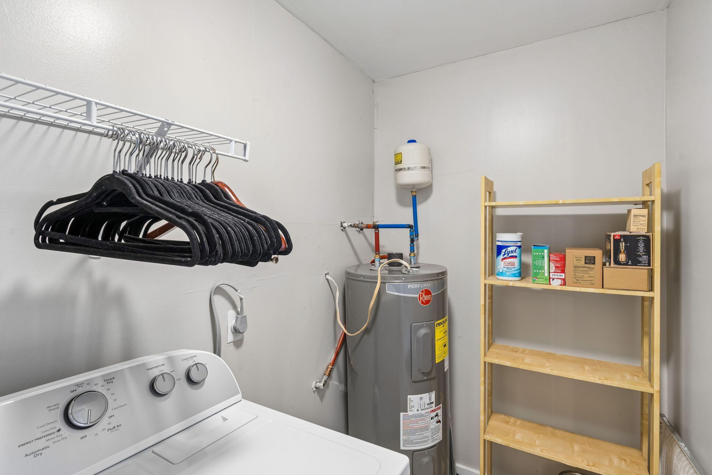 20 Amherst Street, Unit B Charleston, SC 29403 - Photo 30 of 34 20AmherstSt-KeenEyeMarketing-046